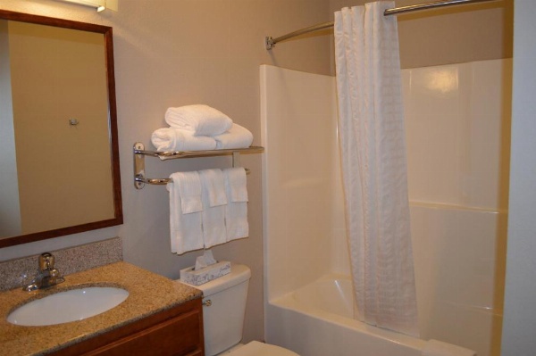 Candlewood Suites-Augusta image 5