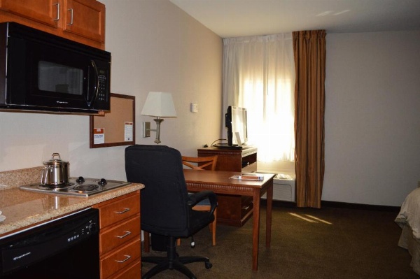 Candlewood Suites-Augusta image 11